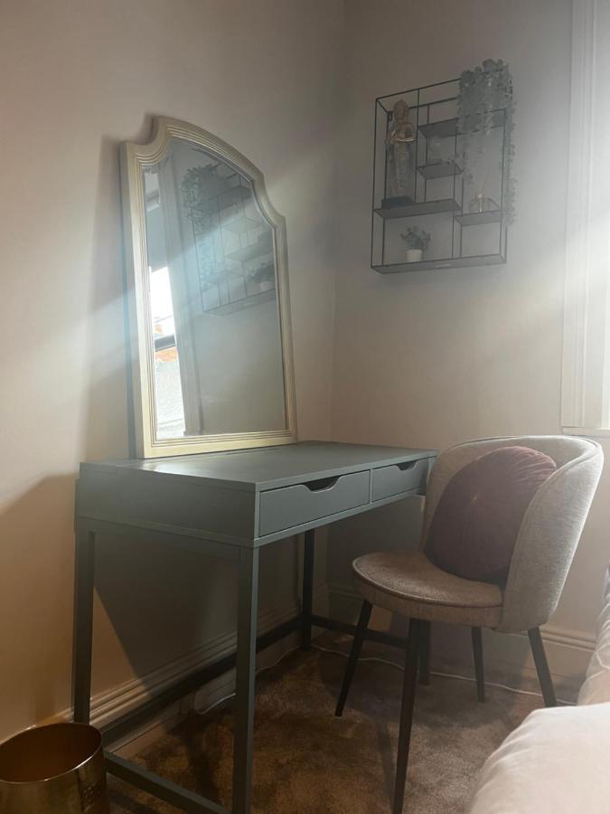 Woodquay House Hotel กัลเวย์ ภายนอก รูปภาพ