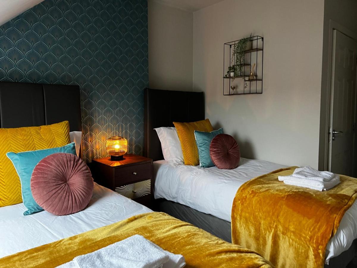 Woodquay House Hotel กัลเวย์ ภายนอก รูปภาพ